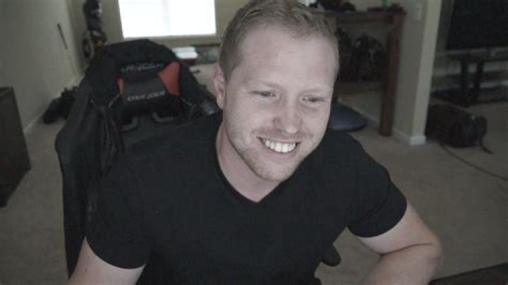 TheRadBrad Biography And Net Worth