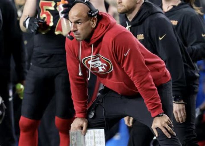 Who Are Robert Saleh Parents? Everything On His Wife And More