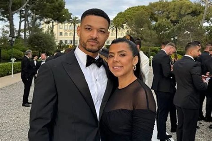 Who Are Steven Adams Parents? Meet His Father And Mother On Instagram