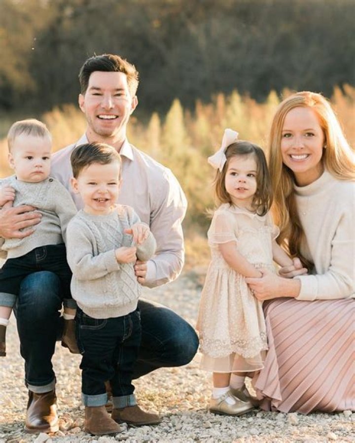 Who is Coby Cotton Wife Aubrey Ellett? Know Coby Cotton Wiki Facts
