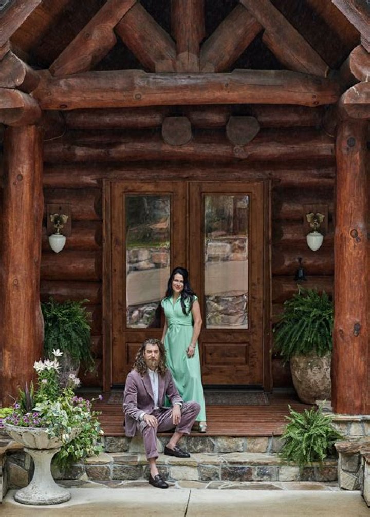 Who Is Jessie McLaughlin? Personal Details To Know About Rhett McLaughlin Wife
