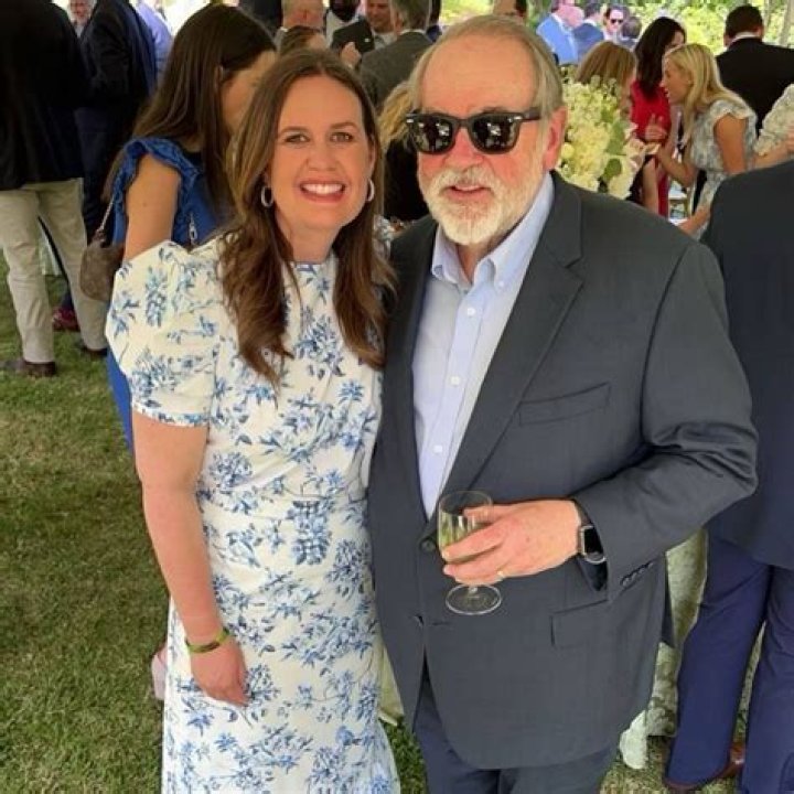 Who is Sarah Huckabee Sanders’ husband? His family and full biography