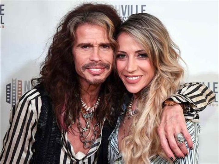 Who Is Steven He? Age, Height, Girlfriend, Ethnicity, Net Worth, Career