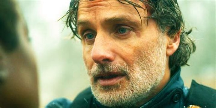 
Why did Andrew Lincoln leave Season 9 of The Walking Dead? At SDCC 2022, a new spin-off series is announced, and the cause is examined. 