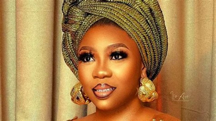 Wunmi Toriola Biography: Age, Movies, Net Worth, Husband, Child, Instagram, Pictures