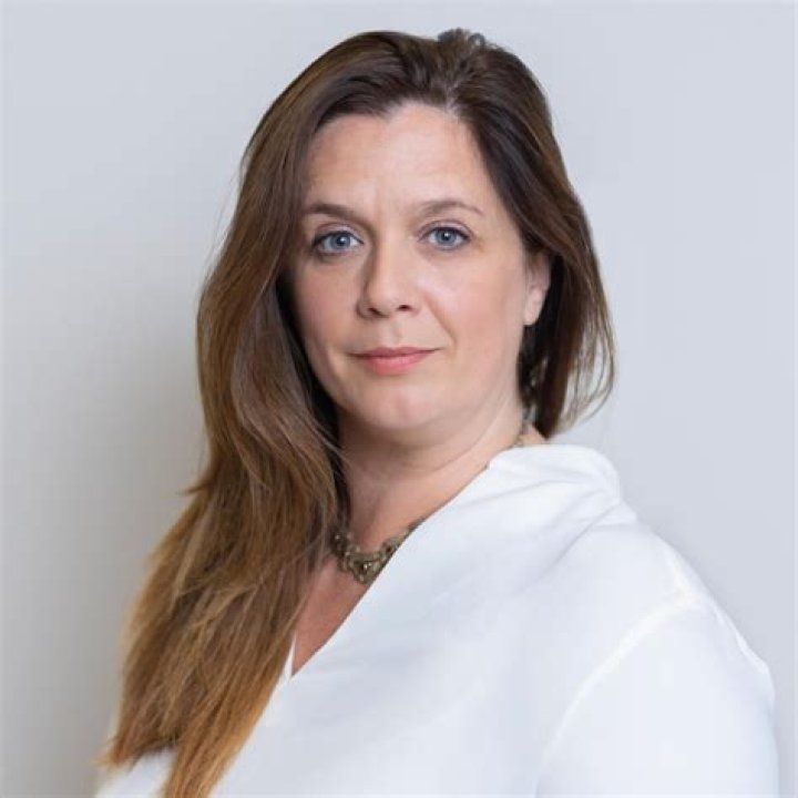 Zoe Barton
