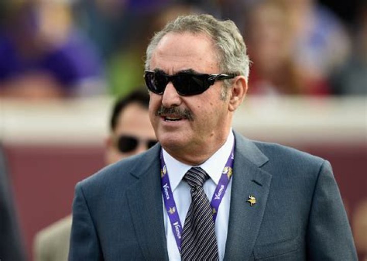 Zygi Wilf Height, Weight, Net Worth, Age, Birthday, Wikipedia, Who, Instagram, Biography